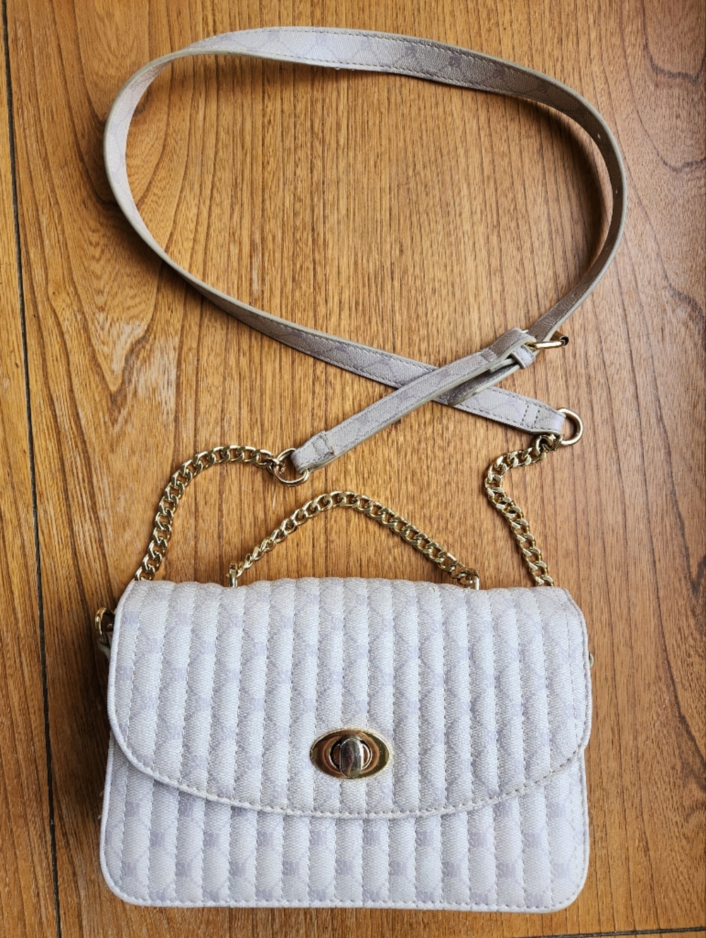 Steve Madden Bhanwell Logo Crossbody Bag